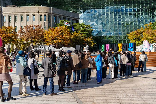 KLM 네덜란드 항공X로열 콘세르트헤바우 오케스트라 미니 콘서트 – 밋 앤 그릿 프로그램 참가자