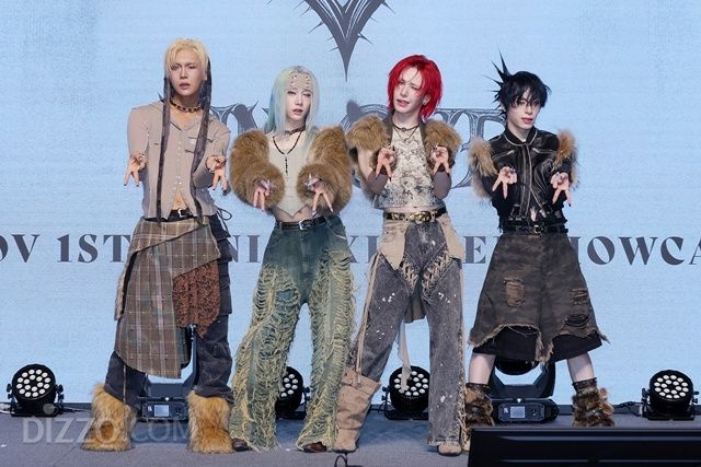 '컴백' XLOV, K-팝 최초 젠더리스 그룹만의 '대체불가 아우라' [포토]