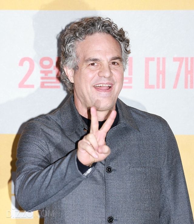 [종합] "아이 러브 잇"…봉준호 향한 나오미애키X마크러팔로X스티븐연의 헌사