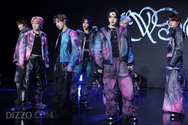 뉴비트, 시작부터 강렬하다…가요계의 유니콘 예고하는 독보적 비주얼 [포토]