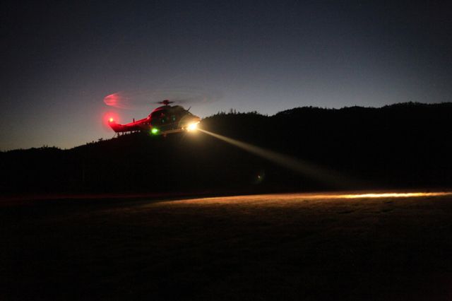 야간 임무 수행 중인 수리온 산림헬기 / 사진 제공=KAI