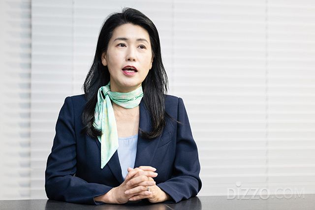 인터뷰하고 있는 권기정 지사장 