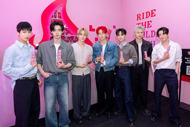 미국 캘리포니아에서 열린 ‘2025 코첼라 밸리 뮤직 앤드 아츠 페스티벌’(이하 코첼라)에 그룹 엔하이픈이 삼양식품 부스에 방문했다./사진=삼양식품