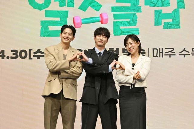 [종합] "도관장으로 많이 불렸으면"…이준영, 문전성시 '24시 헬스클럽' 완성할까