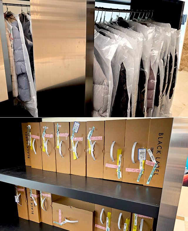 매장 내에 의류 및 신발 세탁물들이 개별로 포장되어 있다./사진=김경희