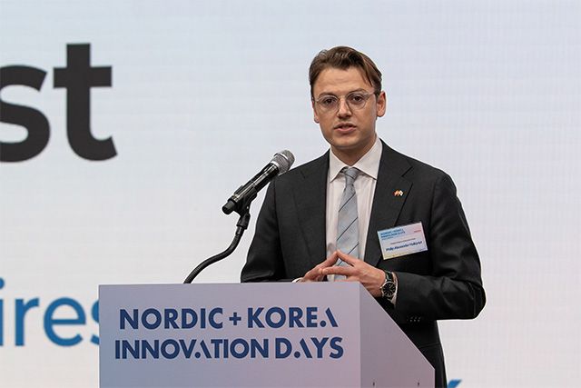 필립 알렉산더 할크비스트 주한덴마크대사대리가 세미나 개회사를 통해 한-덴마크 간 디지털 헬스 협력의 방향성을 강조하고 있다. /사진 제공=주한덴마크대사관