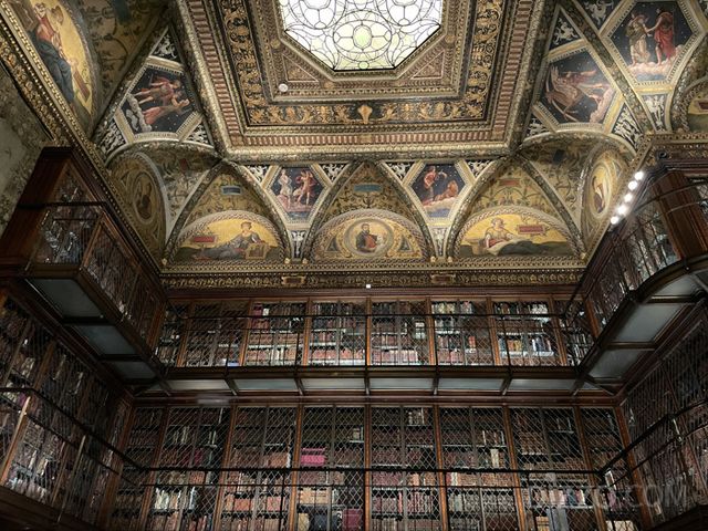 모건 라이브러리 & 뮤지엄 내부 