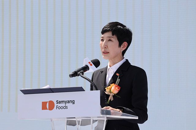 김정수 부회장은 준공식 기념사에서 “불닭이라는 별은 이제 막 타오르기 시작했다. 앞으로 더 뜨겁게 타오르고, 더 밝게 빛날 것”이라며 “앞으로도 더 오래 타오르기 위한 준비와 노력을 멈추지 않을 것”이라고 강조했다./사진=삼양식품