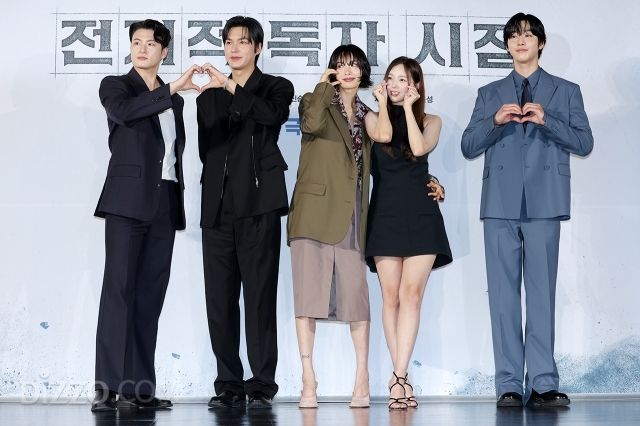 [종합] '대세 조합' 이민호X안효섭→나나, 원작 뚫고 나온 '전지적 독자 시점'