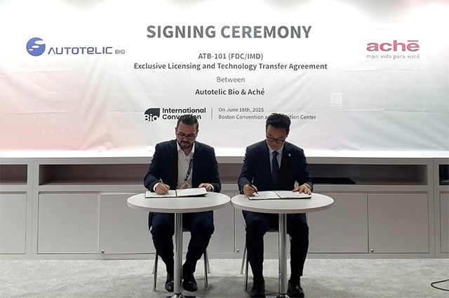 오토텔릭바이오와 브라질 Ache가 BIO USA 2025에서 ATB-101 기술이전 계약을 체결했다. /사진 제공=오토텔릭바이오