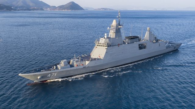 한화오션이 2018년 태국에 인도한 푸미폰 아둔야뎃 호위함 / 사진 제공=한화오션
