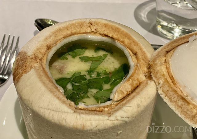 클럽메드 푸켓의 추다 레스토랑의 음식