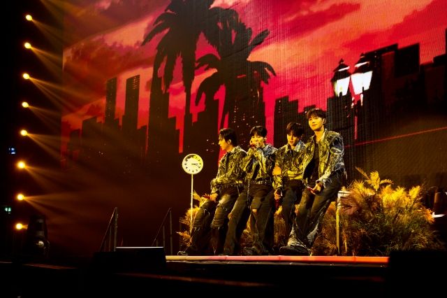 사진: 어라운드어스 제공