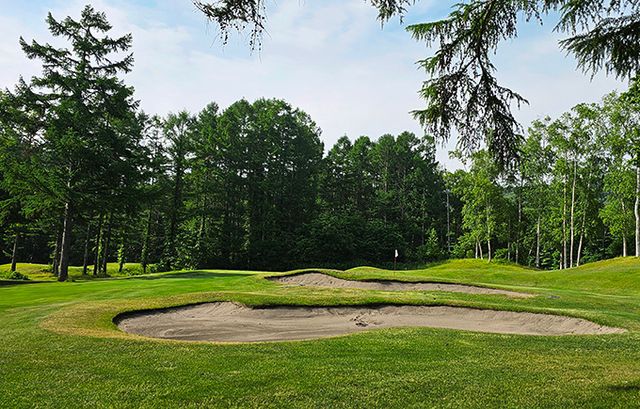 오누마 코스 2번 홀 그린 주변.