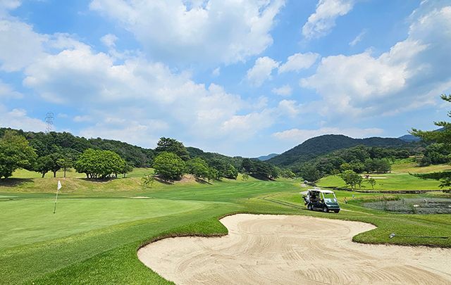 롯코CC 15번홀 전경.