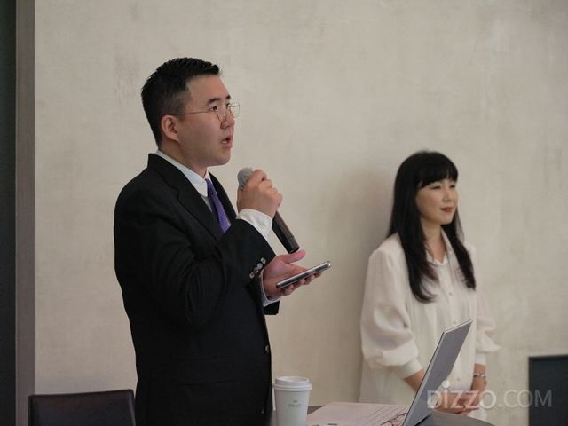 디아드 김치환 총괄본부장과 박애정 마케팅 총괄 이사