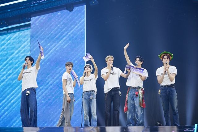 [공연뷰] 닻 올린 라이즈, 흰 천과 브리즈만 있으면 어디든 갈 수 있어