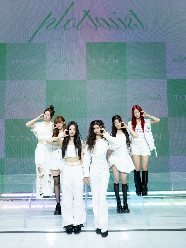 [종합] "새로운 패러다임 될 것"…앳하트, K팝신에 나비효과 예고한 당찬 소녀들