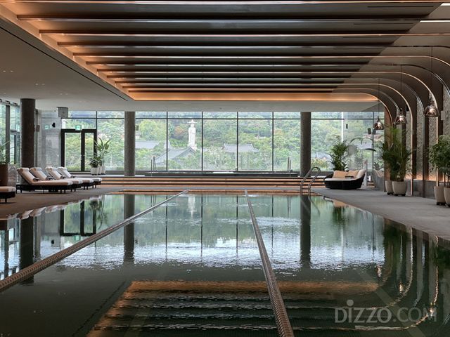 웨스틴 서울 파르나스의 수영장(사진촬영=서미영 기자)