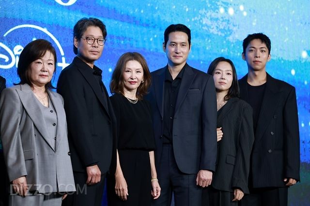 "'느좋' 느낌?"…전지현X강동원, 서로가 이유가 된 '북극성' 볼 이유 [종합]