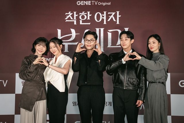 [종합] 전여빈 "'착한여자 부세미', 배우로서 욕심났다…부끄럽지 않은 '종합선물세트'"