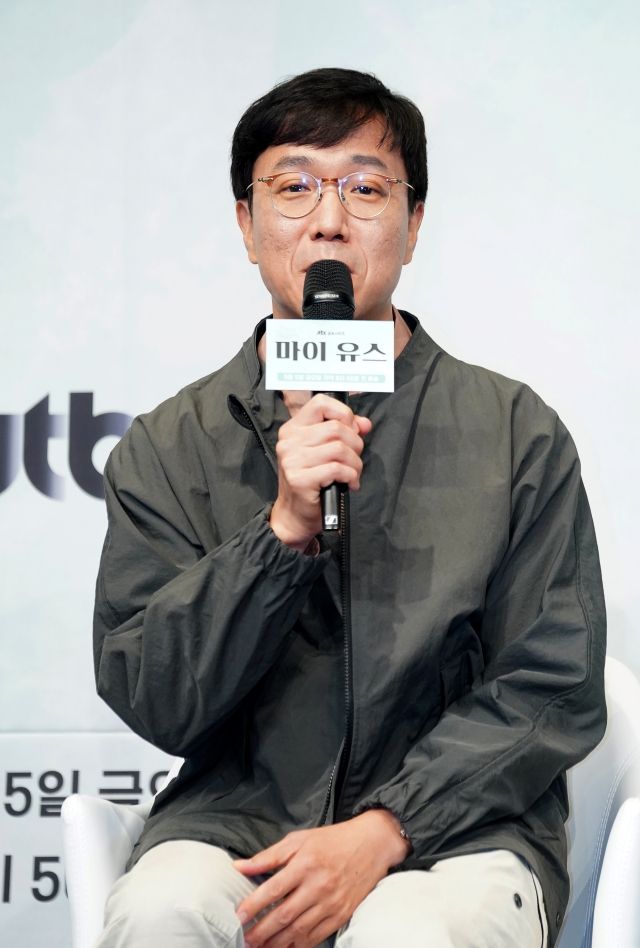 [종합] '로맨스킹' 송중기X'멜로가 체질' 천우희의 믿고 보는 케미, '마이 유스'