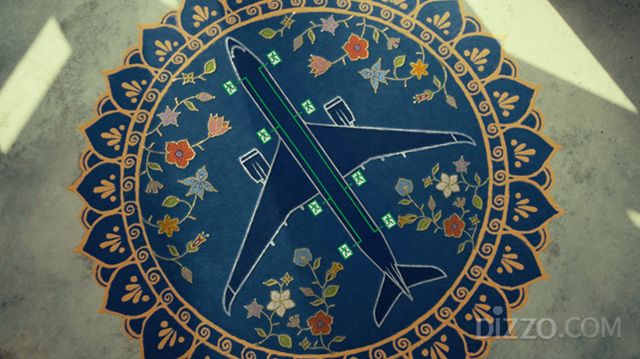 다채로운 쌀가루로 그려낸 싱가포르항공의 바틱 문양(사진제공=싱가포르항공)