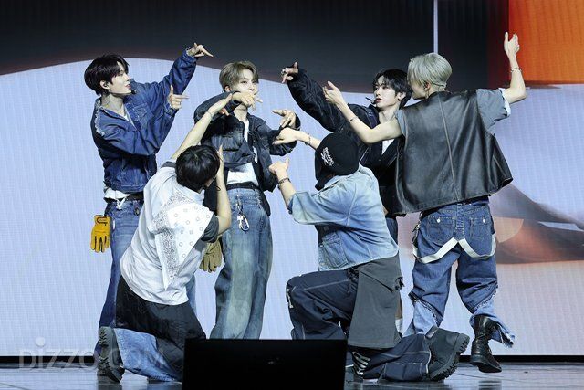 [종합] 알파드라이브원 "정상을 향해 끊임없이 달리는 K-팝 '질주의 아이콘' 되겠다"