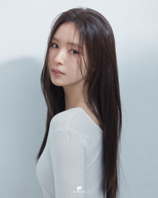 영화 '휴민트'에서 채선화 역을 맡은 신세경 / 사진 : 더프레젠트컴퍼니 제공