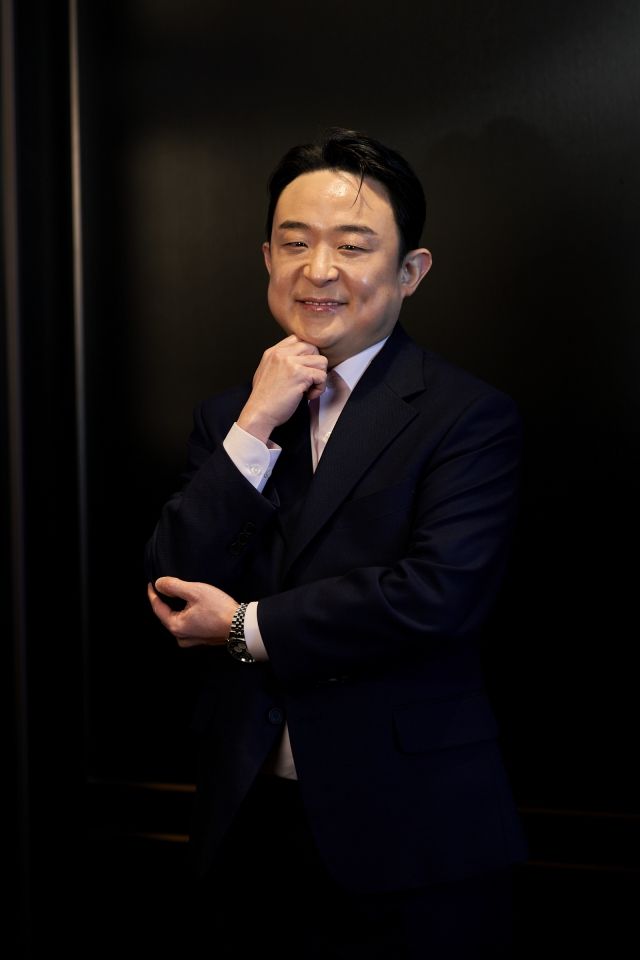 영화 '넘버원'을 연출한 김태용 감독 / 사진 : 바이포엠스튜디오 제공