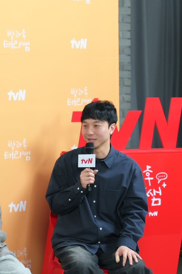 [종합] 김태리 "힐링인 줄 알았죠?"…예상 밖 도파민 '방과후 태리쌤'