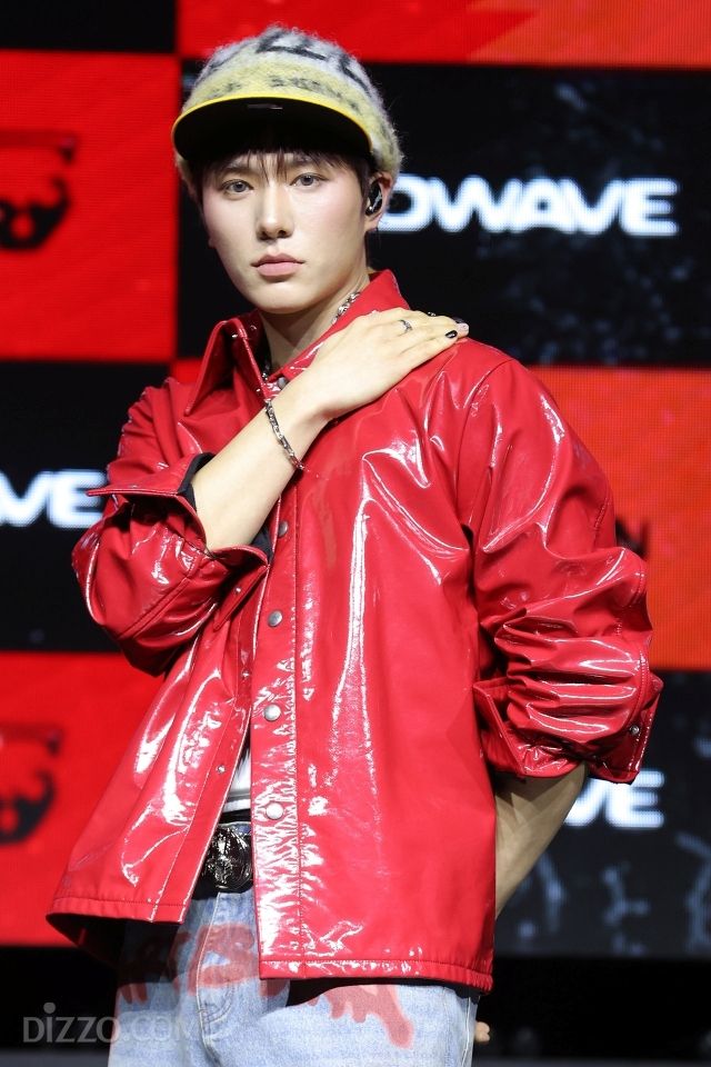 데일리 디렉션, 파워풀한 '룸바둠바'로 가요계 출사표 [포토]