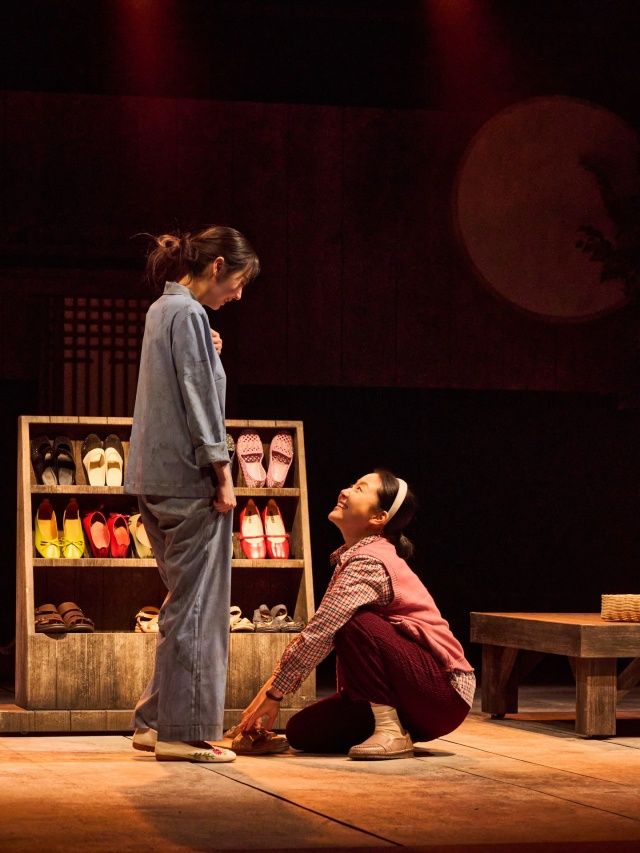 연극 '그때도 오늘2: 꽃신' 공연 모습 / 사진 : 안소희 인스타그램