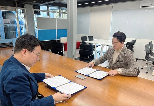 링컴즈는 한양대 창업기업 셀백영과 융합 바이오 코스메틱 신사업 발굴 위한 MOU 체결을 했다./사진=링컴즈