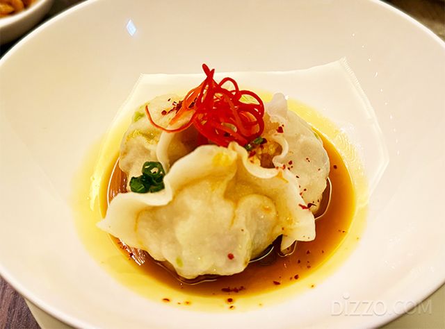 두 셰프가 공동으로 고안한 새우 전복 포(사진촬영=서미영 기자)