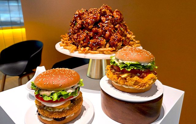 후덕죽 빅싸이순살, 후덕죽 싸이버거, 후덕죽 통새우버거./사진=김경희