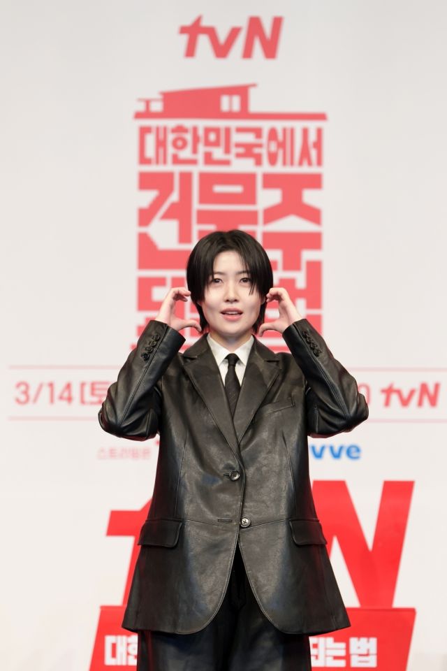 "대운 맞아"…하정우X심은경 복귀·임수정X정수정 재회, 반가운 '건물주되는법' [종합]