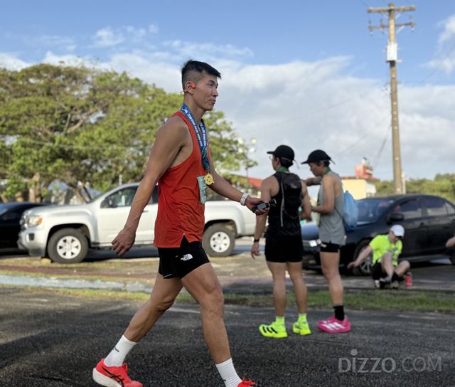 2026 괌 코코 로드 레이스에 참가한 가수 션(사진=서미영)