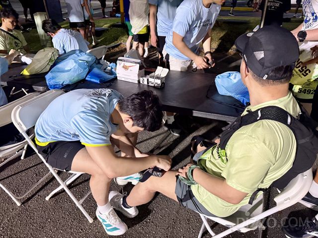 2026 괌 코코 로드 레이스 현장의 차의과학대학교 스포츠의학과 부스(사진=서미영)