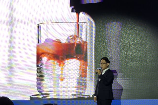 박성용 네스프레소 코리아 대표는 올해 전략과 커피 시장에 대해 설명하고 있다./김경희