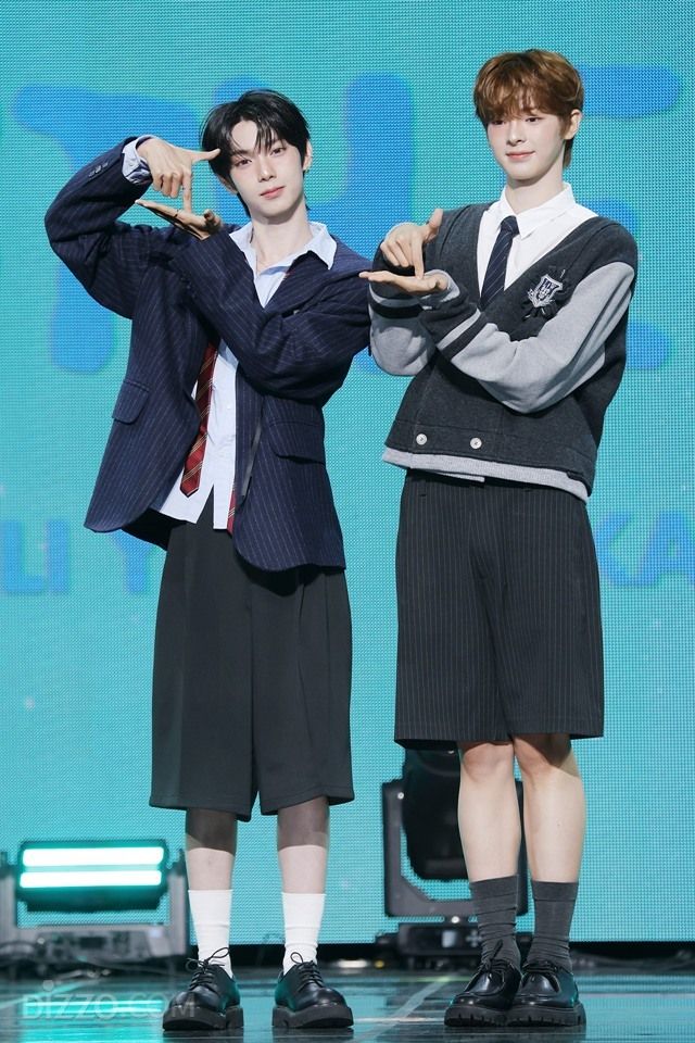 '최강' 듀오 뜬다…플레어 유, 2가지 매력 품은 '비타민 자판기' [종합]
