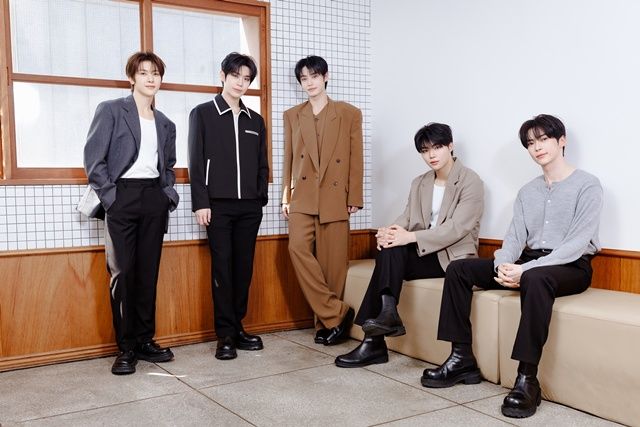 [인터뷰] 제로베이스원 "아홉에서 다섯으로…'TOP 5'는 운명 같았다"