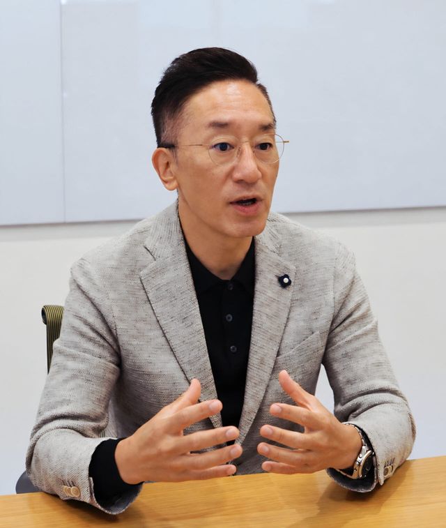 박세진 세일즈포스코리아 대표가 이데일리와 인터뷰를 하고 있다. (사진=세일즈포스코리아)