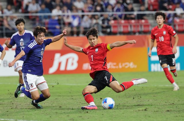 3일 일본 아이치현 도요타 스타디움에서 열린 2026 아이치·나고야 아시안게임 남자 축구 대한민국과 일본의 결승. 한국 엄지성이 선제골을 넣고 있다. 사진=연합뉴스