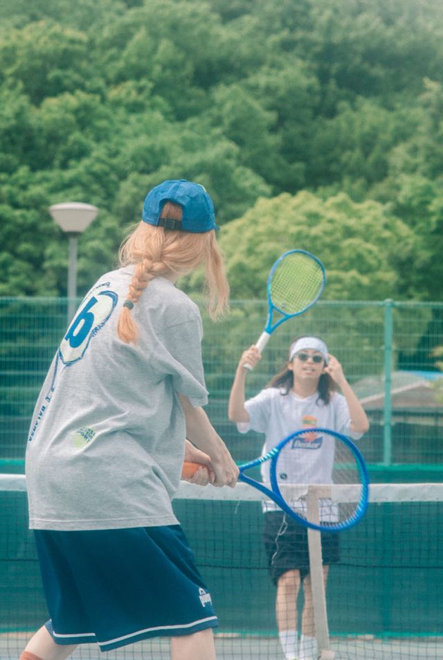 비이커와 발란사가 협업해 내놓은 컬렉션 화보. (사진=삼성물산 패션부문)