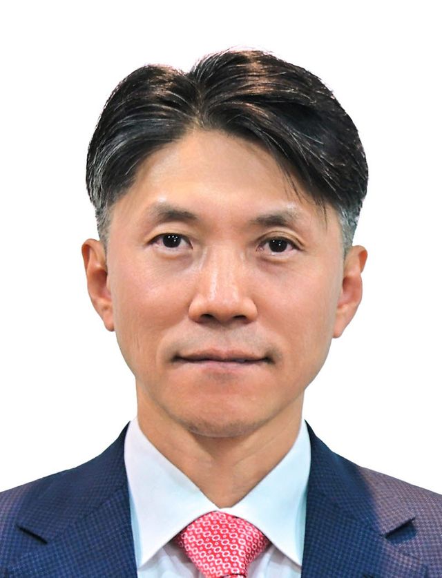 김학준 경희사이버대 교수
