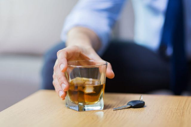 음주운전 반복 막으려면 처벌과 함께 알코올 사용장애 치료 필요
