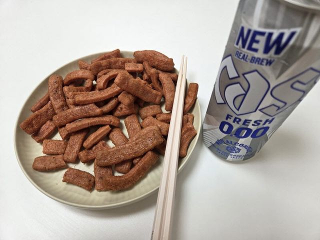 안주형 스낵을 콘셉트로 육포의 감칠맛과 매콤한 풍미를 구현했다. (사진=한전진 기자)