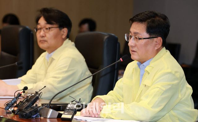 김성환 기후에너지환경부장관이 25일 서울 마포구 한국중부발전 서울발전본부에서 열린 '여름철 전력수급 대책회의'에서 모두발언을 하고 있다.(사진=방인권 기자)