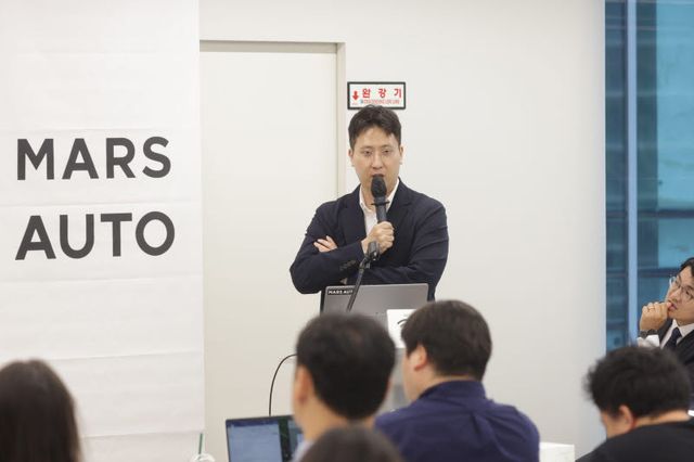 노제경 마스오토 부대표가 1일 '마스오토 2026 기자간담회: REAL SELF DRIVING' 주제로 열린 기자간담회에서 설명하고 있다. (사진=마스오토)